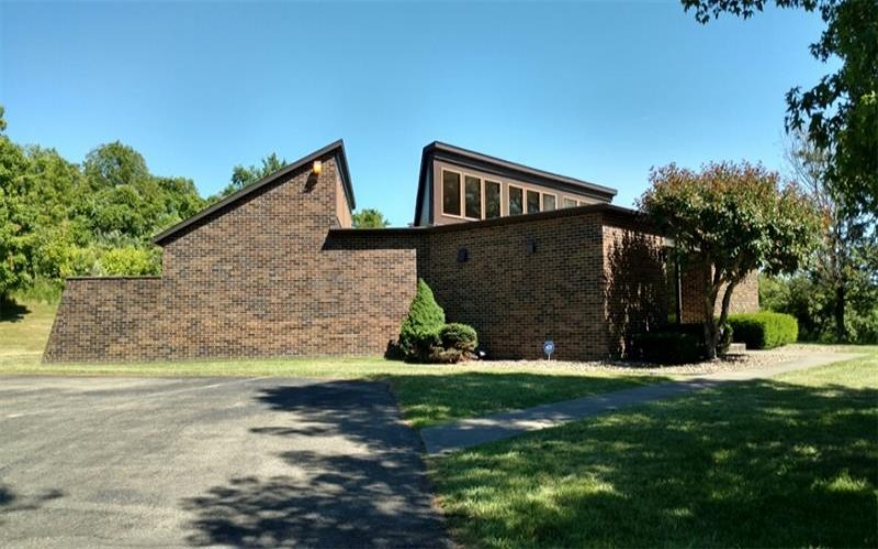 580 Duck Hollow Rd, Uniontown, 15401, ,Commercial-industrial-business,For Sale,Duck Hollow Rd,1612312