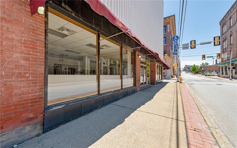 201 Pittsburgh St, Connellsville, 15425, ,Commercial-industrial-business,For Sale,Pittsburgh St,1612804