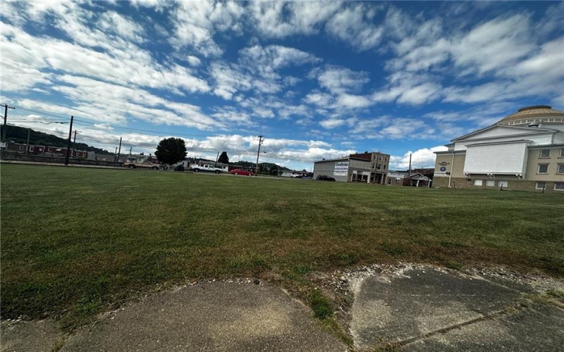 Lot 1-4 4th Street, Jeannette, 15644, ,Commercial-industrial-business,For Sale,4th Street,1625030