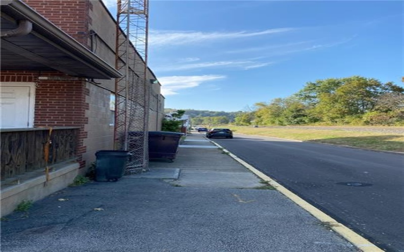 101 Wood Street, California, 15419, ,Commercial-industrial-business,For Sale,Wood Street,1629032