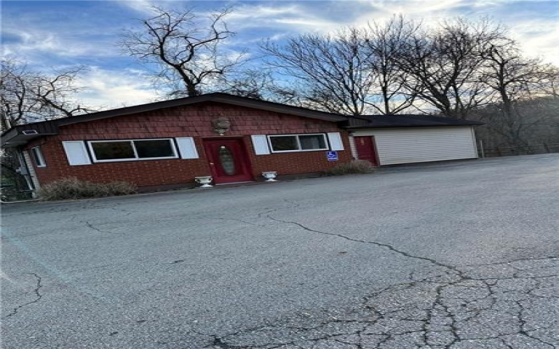 516 Main, West Newton, 15089, ,Commercial-industrial-business,For Sale,Main,1634325