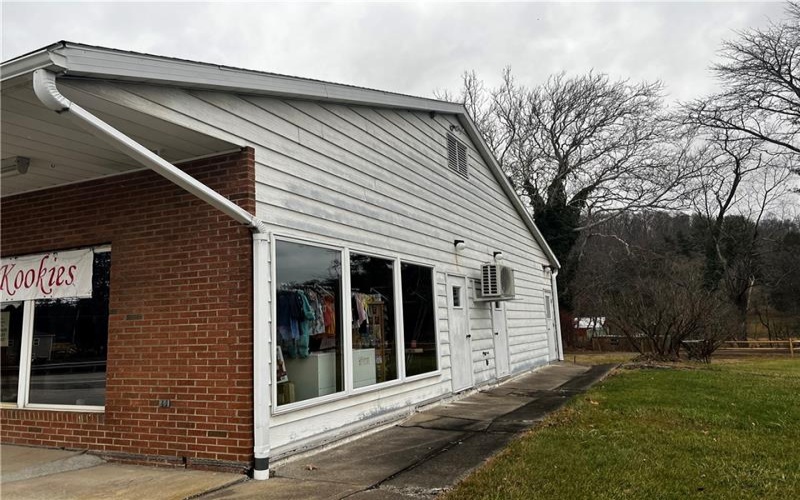 423 State Route 271, ligonier, 15650, ,0.3 BathroomBathrooms,Lease,For Sale,State Route 271,1635695