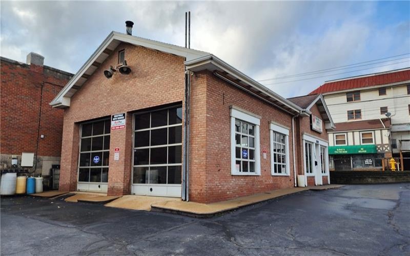 3546 Washington Ave, Finleyville, 15332, ,Commercial-industrial-business,For Sale,Washington Ave,1639064