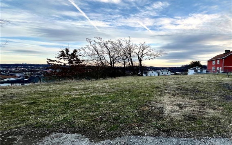 909 Scott Avenue, Jeannette, 15644, ,Farm-acreage-lot,For Sale,Scott Avenue,1639392