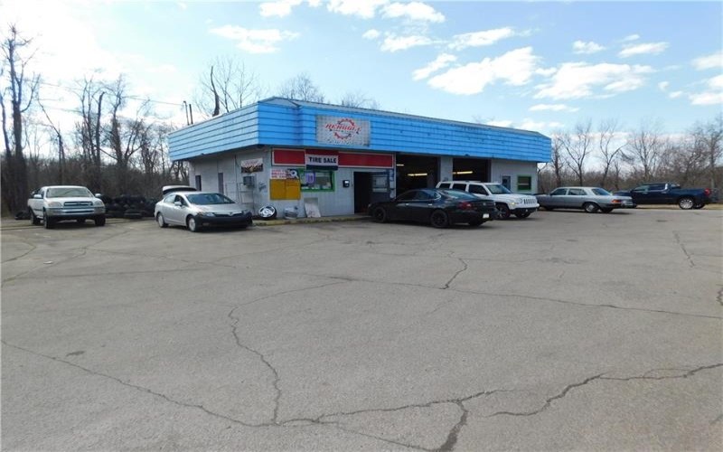 1115 Connellsville Road, Uniontown, 15401, ,Commercial-industrial-business,For Sale,Connellsville Road,1643575