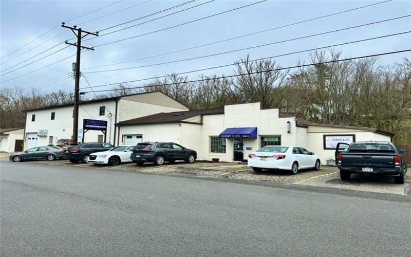 130 OHara St, McDonald, 15057, ,Commercial-industrial-business,For Sale,OHara St,1646389