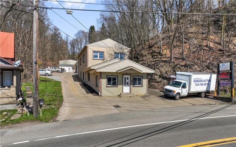 560 PIKE STREET, Canonsburg, 15317, ,Commercial-industrial-business,For Sale,PIKE STREET,1646429