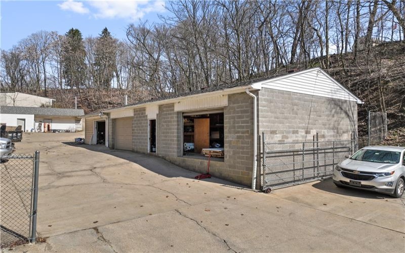 560 PIKE STREET, Canonsburg, 15317, ,Commercial-industrial-business,For Sale,PIKE STREET,1646429