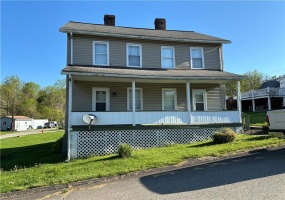 201 2ND STREET, Uniontown, 15401, 4 Bedrooms Bedrooms, 7 Rooms Rooms,1 BathroomBathrooms,Residential,For Sale,2ND STREET,1650110
