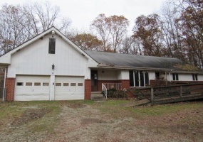 111 Frontier Lane, Greensburg, 15601, 4 Bedrooms Bedrooms, 8 Rooms Rooms,1.1 BathroomsBathrooms,Residential,For Sale,Frontier Lane,1633783