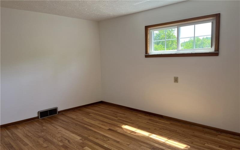 100 ROHALEY LANE, Smock, 15480, 2 Bedrooms Bedrooms, 7 Rooms Rooms,1.1 BathroomsBathrooms,Residential,For Sale,ROHALEY LANE,1654972