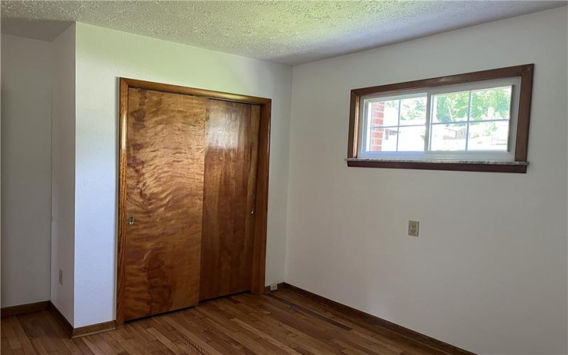 100 ROHALEY LANE, Smock, 15480, 2 Bedrooms Bedrooms, 7 Rooms Rooms,1.1 BathroomsBathrooms,Residential,For Sale,ROHALEY LANE,1654972