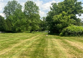 63 LYONS AVENUE, Fairchance, 15436, ,Farm-acreage-lot,For Sale,Garage,LYONS AVENUE,1655045