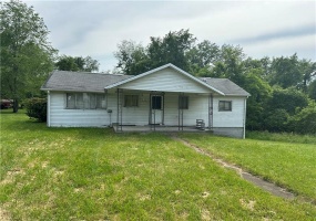 198 Keeny Row, New Salem, 15468, 3 Bedrooms Bedrooms, ,1 BathroomBathrooms,Residential,For Sale,Keeny Row,1654570