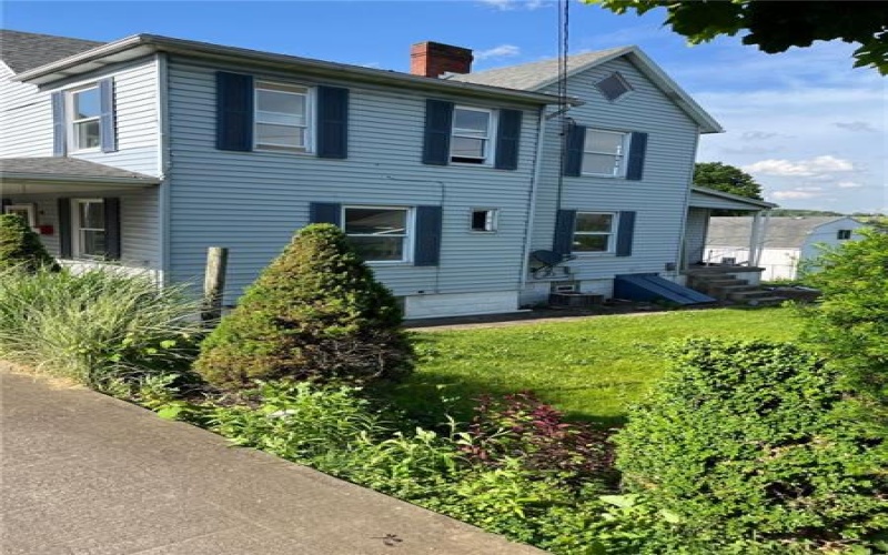 114 MAIN STREET, Masontown, 15461, 3 Bedrooms Bedrooms, 7 Rooms Rooms,2 BathroomsBathrooms,Residential,For Sale,MAIN STREET,1655146