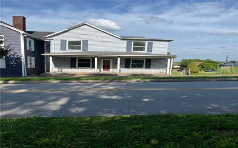 114 MAIN STREET, Masontown, 15461, 3 Bedrooms Bedrooms, 7 Rooms Rooms,2 BathroomsBathrooms,Residential,For Sale,MAIN STREET,1655146