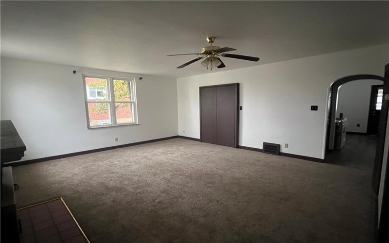 2864 Leechburg Rd, New Kensington, 15068, ,Multi-unit,For Sale,Leechburg Rd,1658544