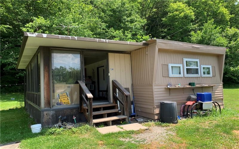 2407 US Rt. 30 west, Ligonier, 15658, ,Commercial-industrial-business,For Sale,US Rt. 30 west,1658671