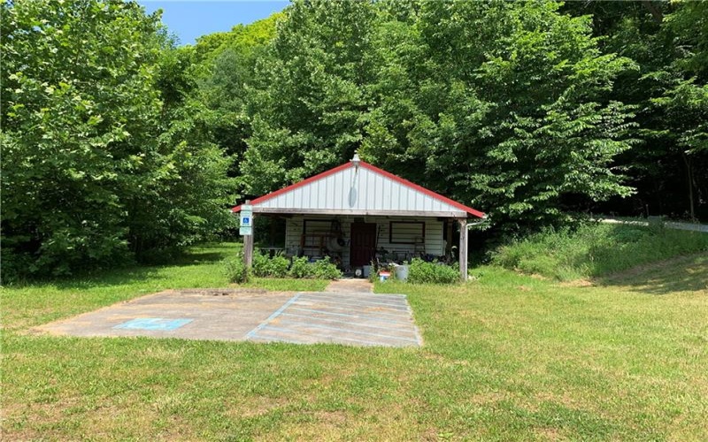 2407 US Rt. 30 west, Ligonier, 15658, ,Commercial-industrial-business,For Sale,US Rt. 30 west,1658671