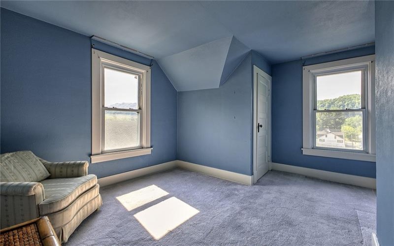 3957 Old William Penn Hwy, Murrysville, 15668, 3 Bedrooms Bedrooms, 7 Rooms Rooms,2 BathroomsBathrooms,Residential,For Sale,Old William Penn Hwy,1659274