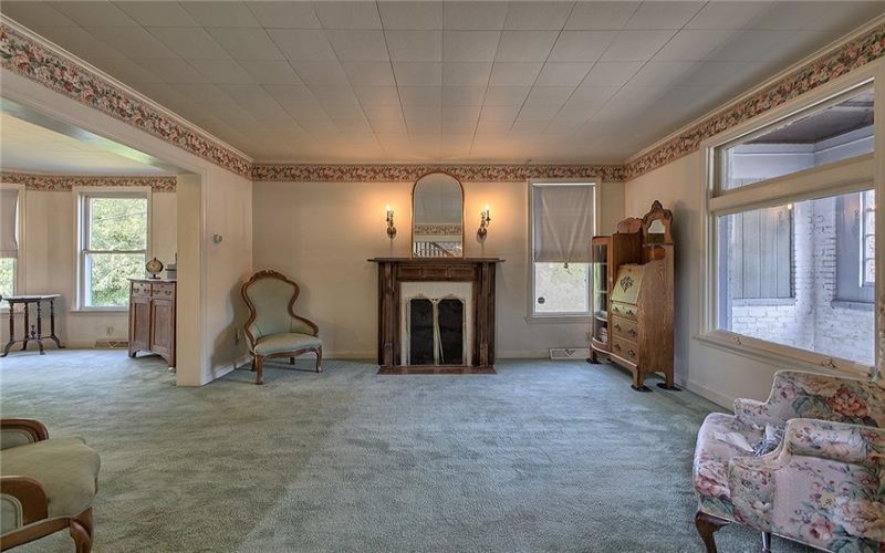 3957 Old William Penn Hwy, Murrysville, 15668, 3 Bedrooms Bedrooms, 7 Rooms Rooms,2 BathroomsBathrooms,Residential,For Sale,Old William Penn Hwy,1659274