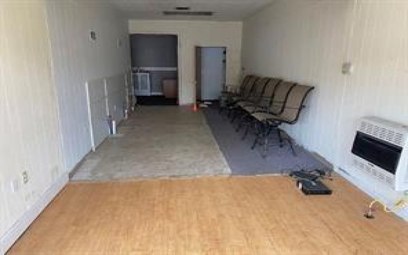 300 Longfellow St, Vandergrift, 15690, ,Multi-unit,For Sale,Longfellow St,1659717