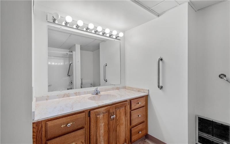 820 East Beau Street, Washington, 15301, 3 Bedrooms Bedrooms, 7 Rooms Rooms,3 BathroomsBathrooms,Residential,For Sale,East Beau Street,1660478