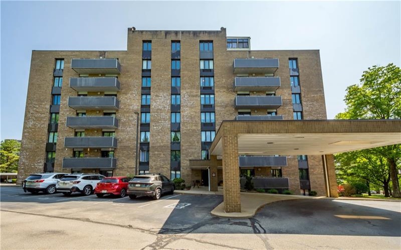 820 East Beau Street, Washington, 15301, 3 Bedrooms Bedrooms, 7 Rooms Rooms,3 BathroomsBathrooms,Residential,For Sale,East Beau Street,1660478