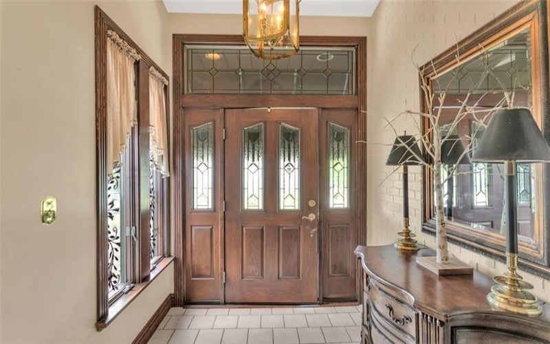 4045 Blue Willow, Irwin, 15642, 3 Bedrooms Bedrooms, 10 Rooms Rooms,2 BathroomsBathrooms,Residential,For Sale,Blue Willow,1660724