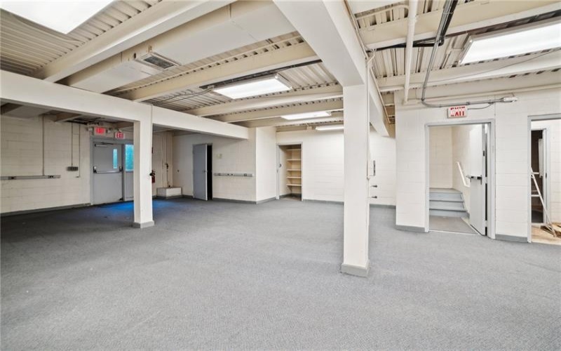 520 Pleasant Valley Rd, Trafford, 15085, ,Commercial-industrial-business,For Sale,Pleasant Valley Rd,1661005