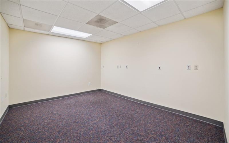 520 Pleasant Valley Rd, Trafford, 15085, ,Commercial-industrial-business,For Sale,Pleasant Valley Rd,1661005