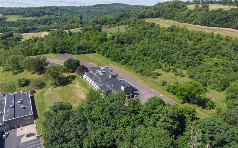 520 Pleasant Valley Rd, Trafford, 15085, ,Commercial-industrial-business,For Sale,Pleasant Valley Rd,1661005