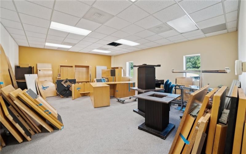 520 Pleasant Valley Rd, Trafford, 15085, ,Commercial-industrial-business,For Sale,Pleasant Valley Rd,1661005