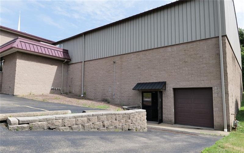 690 Morgantown Rd, Uniontown, 15401, ,Commercial-industrial-business,For Sale,Morgantown Rd,1661816