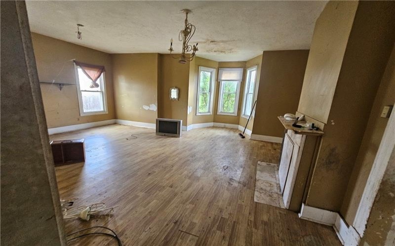 15 Central Ave, Washington, 15301, 3 Bedrooms Bedrooms, ,2 BathroomsBathrooms,Residential,For Sale,Central Ave,1661914