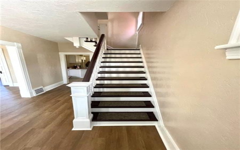 3 5th St, Youngwood, 15697, 3 Bedrooms Bedrooms, 7 Rooms Rooms,1 BathroomBathrooms,Residential,For Sale,5th St,1663034