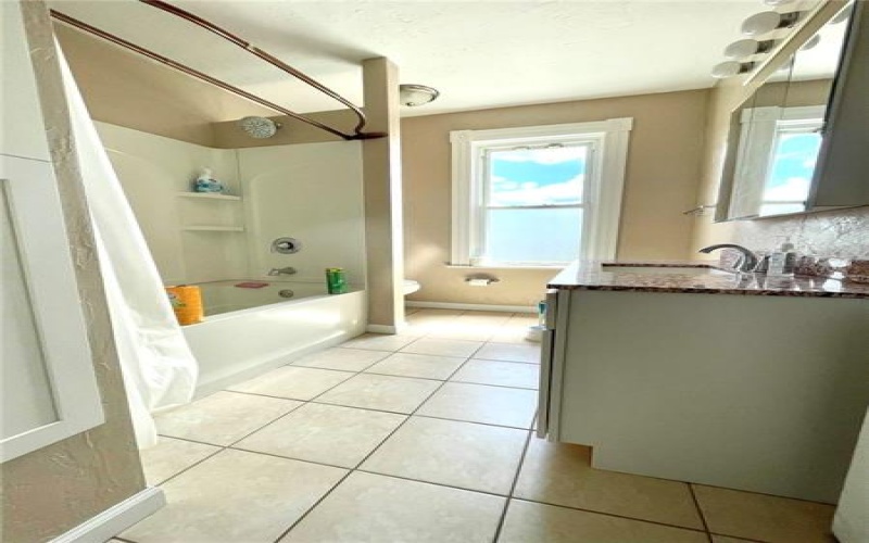 3 5th St, Youngwood, 15697, 3 Bedrooms Bedrooms, 7 Rooms Rooms,1 BathroomBathrooms,Residential,For Sale,5th St,1663034