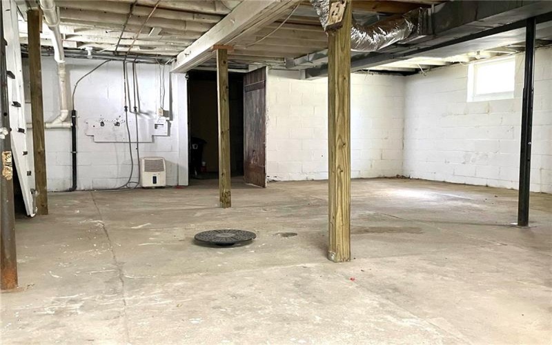3 5th St, Youngwood, 15697, 3 Bedrooms Bedrooms, 7 Rooms Rooms,1 BathroomBathrooms,Residential,For Sale,5th St,1663034