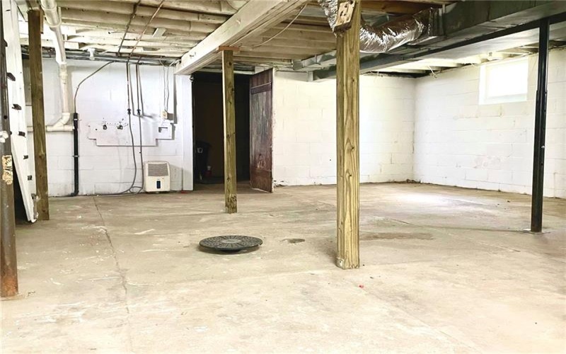 3 5th St, Youngwood, 15697, 3 Bedrooms Bedrooms, 7 Rooms Rooms,1 BathroomBathrooms,Residential,For Sale,5th St,1663034
