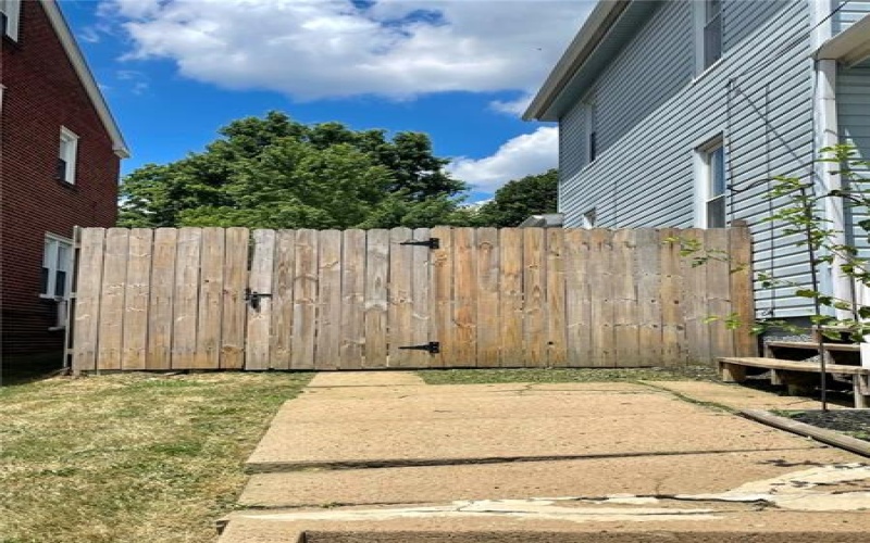 3 5th St, Youngwood, 15697, 3 Bedrooms Bedrooms, 7 Rooms Rooms,1 BathroomBathrooms,Residential,For Sale,5th St,1663034