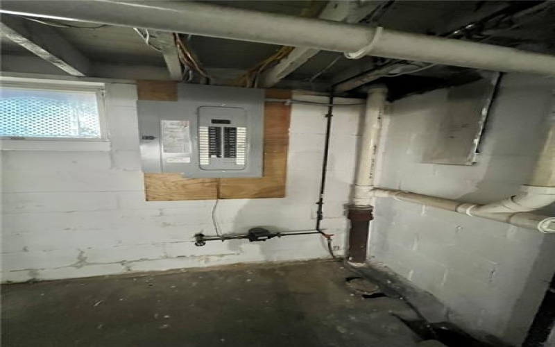 3 5th St, Youngwood, 15697, 3 Bedrooms Bedrooms, 7 Rooms Rooms,1 BathroomBathrooms,Residential,For Sale,5th St,1663034