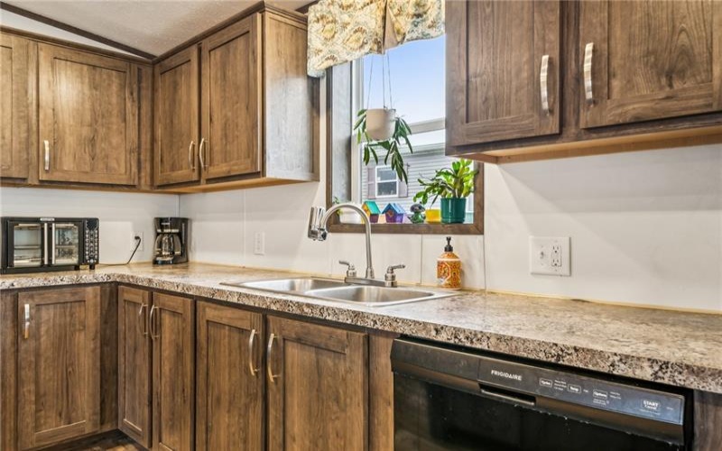 49 High View Dr, Donegal, 15628, 3 Bedrooms Bedrooms, 7 Rooms Rooms,2 BathroomsBathrooms,Residential,For Sale,High View Dr,1663546