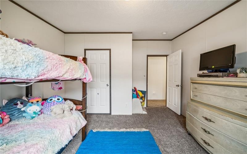 49 High View Dr, Donegal, 15628, 3 Bedrooms Bedrooms, 7 Rooms Rooms,2 BathroomsBathrooms,Residential,For Sale,High View Dr,1663546