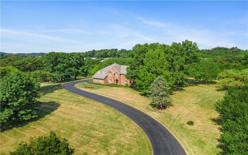 411 Sunset Dr, Rostraver Township, 15012, 5 Bedrooms Bedrooms, 13 Rooms Rooms,4.2 BathroomsBathrooms,Residential,For Sale,Sunset Dr,1664211