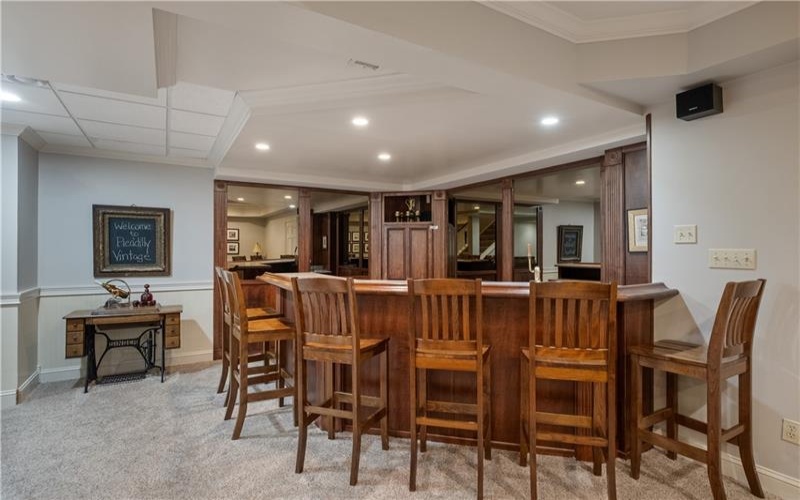 411 Sunset Dr, Rostraver Township, 15012, 5 Bedrooms Bedrooms, 13 Rooms Rooms,4.2 BathroomsBathrooms,Residential,For Sale,Sunset Dr,1664211