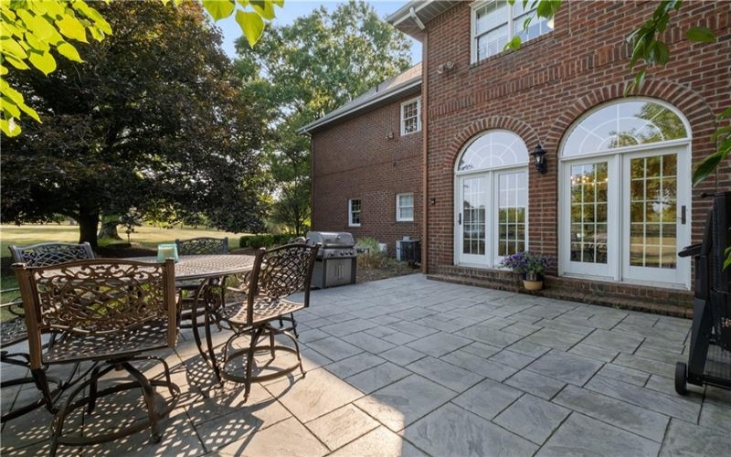 411 Sunset Dr, Rostraver Township, 15012, 5 Bedrooms Bedrooms, 13 Rooms Rooms,4.2 BathroomsBathrooms,Residential,For Sale,Sunset Dr,1664211