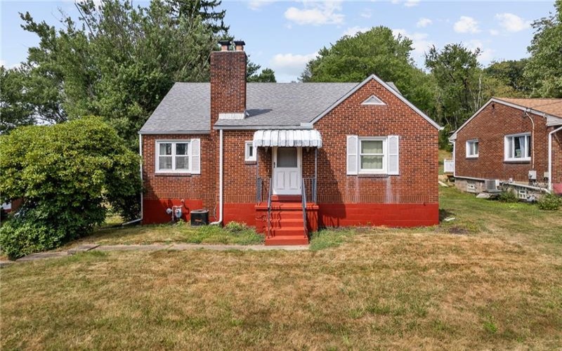 6434 Old William Penn Hwy, Delmont, 15626, 3 Bedrooms Bedrooms, 8 Rooms Rooms,1 BathroomBathrooms,Residential,For Sale,Old William Penn Hwy,1664485