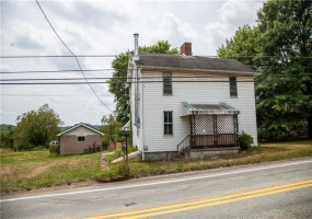 776 Route 31, Ruffsdale, 15679, 3 Bedrooms Bedrooms, 7 Rooms Rooms,1.1 BathroomsBathrooms,Residential,For Sale,Route 31,1664658