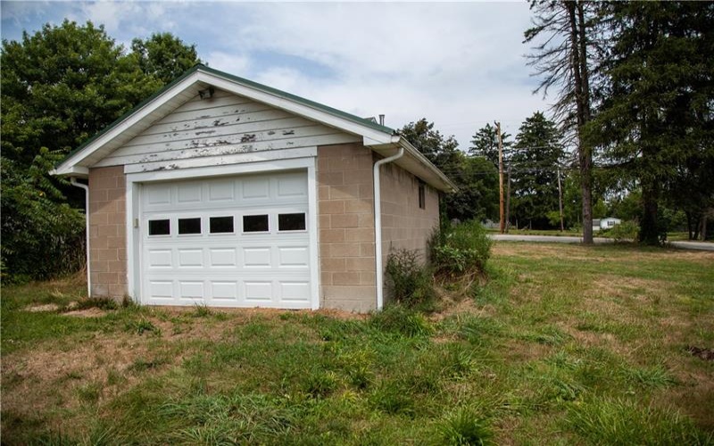 776 Route 31, Ruffsdale, 15679, 3 Bedrooms Bedrooms, 7 Rooms Rooms,1.1 BathroomsBathrooms,Residential,For Sale,Route 31,1664658