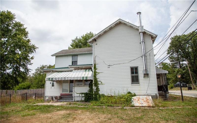 776 Route 31, Ruffsdale, 15679, 3 Bedrooms Bedrooms, 7 Rooms Rooms,1.1 BathroomsBathrooms,Residential,For Sale,Route 31,1664658